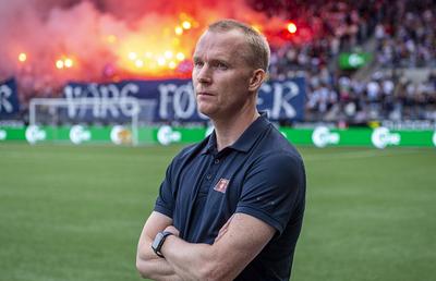 Regulamentele UEFA permit mici „atenţii”» Ce ar trebui să fie în pungile oferite de cluburi arbitrilor şi altor oficiali