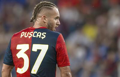 Și Alaves îl vrea pe George Pușcaș! Atacantul lui Genoa mai are ofertă și de la Valladolid