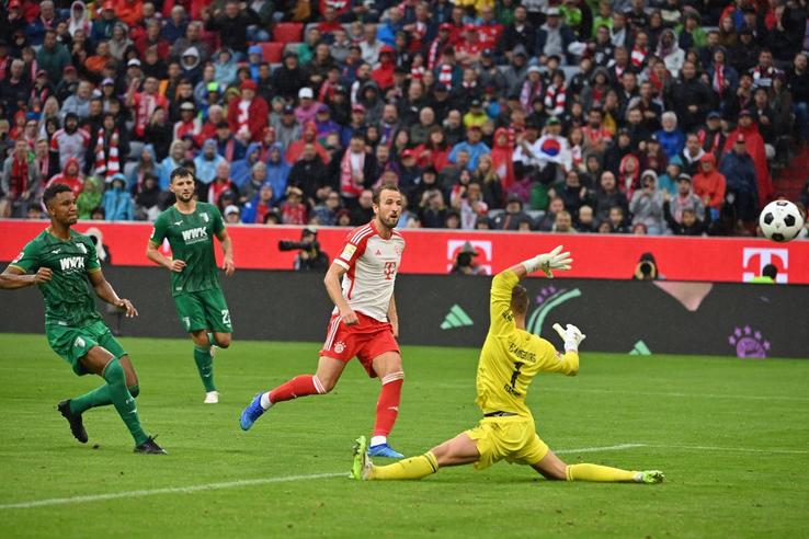 Bayern Munchen - Augsburg / Sursă foto: Imago Images