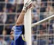 Imagini din meciul amintit, FCM Bacău - Steaua / Sursă foto: Arhivă Gazeta Sporturilor