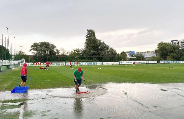 Cupa cu de toate » 5 detalii inedite de la primele meciuri din play-off: Miriuță l-a bătut prin bălți pe Costin Lazăr, „doppietta” Bogdan Rusu, recordul lui Dorin Goga + Cine e jucătorul care a uimit pe „Ilie Oană”