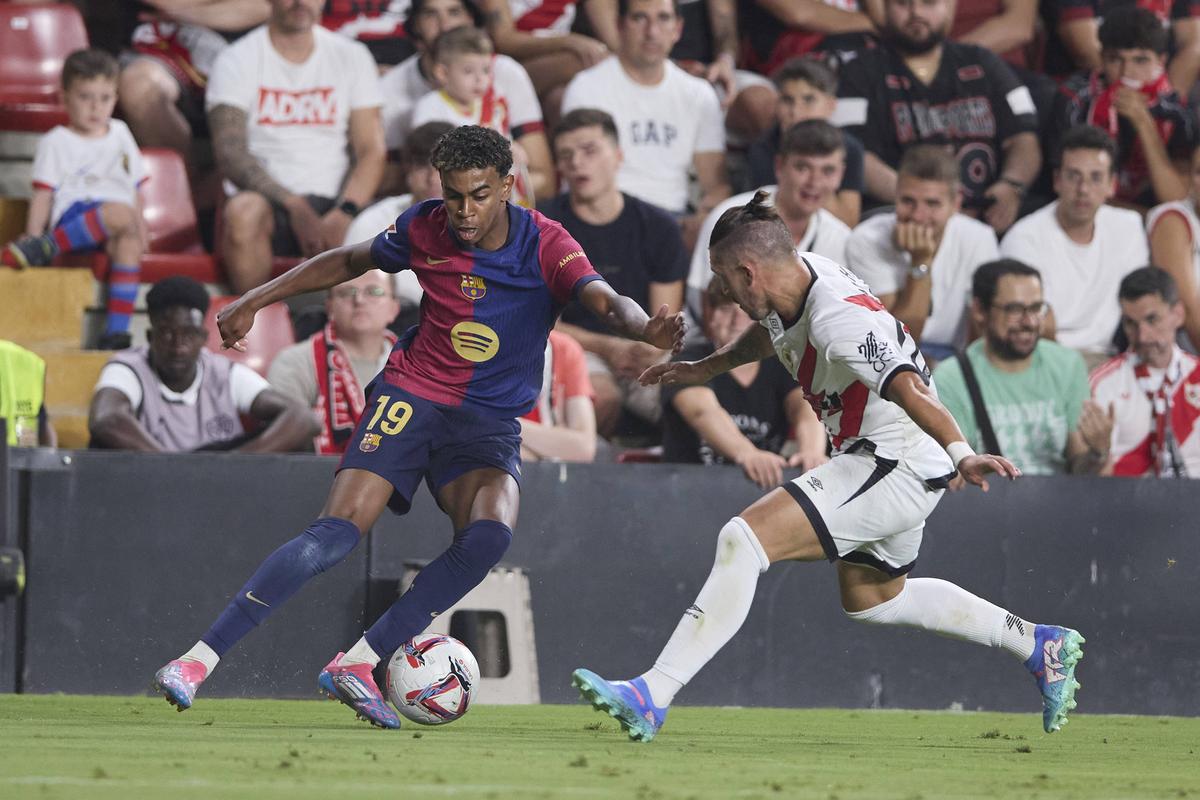 3 din 3! Barcelona câștigă pe terenul lui Vallecano » Dani Olmo, debut cu gol pentru catalani. Rațiu a fost doar rezervă