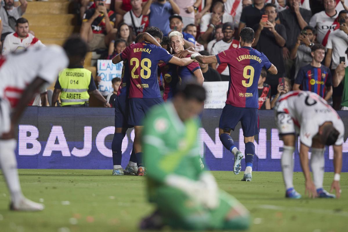 3 din 3! Barcelona câștigă pe terenul lui Vallecano » Dani Olmo, debut cu gol pentru catalani. Rațiu a fost doar rezervă