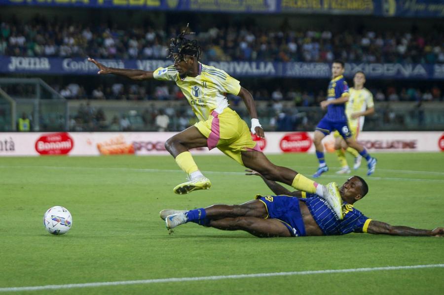 Samuel-Germain Nbangula este prima revelație a noii stagiuni din Serie A / Foto: Imago Tânăra Bătrână Doamnă a junelui-prim Thiago Motta