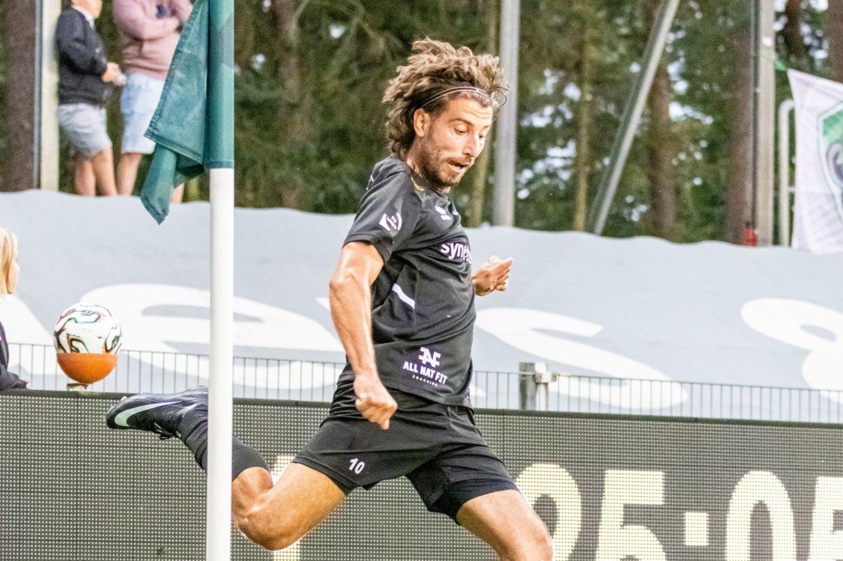 Aventura belgiană a lui Robert Ion » Imagini cu fotbalistul român transferat la Olympic Charleroi