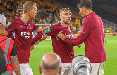 Scandal în Premier League » Liderul echipei a sărit la bătaie cu propriii fani, după eliminarea din Cupă: „Voi lupta de fiecare dată”