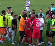 Scandal-monstru în Cupă, la Poli Timișoara - CS Dinamo » Alexa a intrat pe teren, „a sărit” la toată lumea! Bratu și-a împins propriii jucători: „Hai! Vin ăștia după noi!”