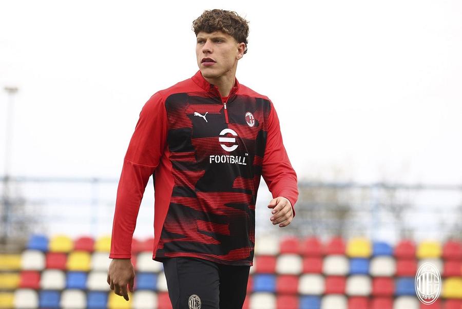 Nicolescu a oferit ultimele vești despre transferurile lui Mazilu și Coubiș la Dinamo: „Cu el se face!”