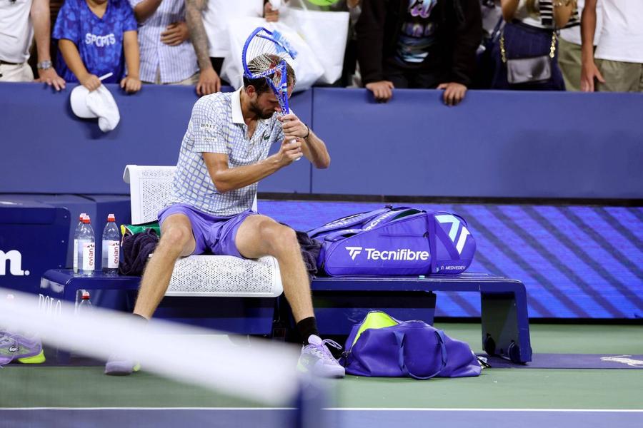 Daniil Medvedev reacționând violent la US Open Foto: Imago Images Daniil Medvedev, o nouă declarație sinceră: „Tenisul mă înnebunește”