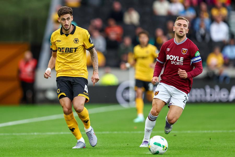 Cluburile din Premier League nu vor mai avea reclame la pariuri pe fața tricourilor // foto: Imago Images Schimbare revoluționară în Premier League » Cluburile vor pierde o sută de milioane de euro