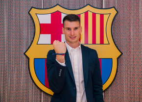 Joan Garcia are concurență: noul portar al Barcelonei, prezentat oficial