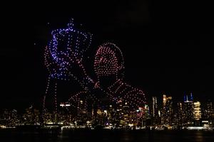 Americanii au pregătit un show de drone spectaculos pentru Roger Federer: „Cel mai mare din istorie”