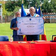 Iancu Carabageac, premiat de Primăria Popești-Leordeni / Sursă foto: Facebook@Petre Iacob
