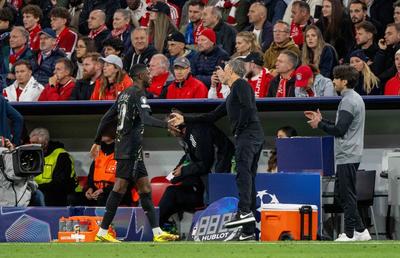 Tensiuni la PSG » Balonul de Aur îi cere socoteală lui Luis Enrique