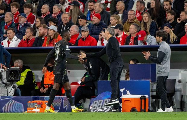 Tensiuni la PSG » Balonul de Aur îi cere socoteală lui Luis Enrique
