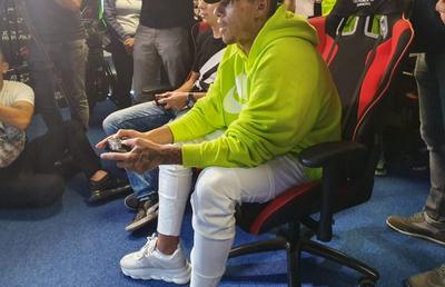 Florinel Coman a testat noul FIFA 20! Scor-surpriză cu care s-a terminat Academica Clinceni - FCSB + „Ovvy” i-a fost adversar