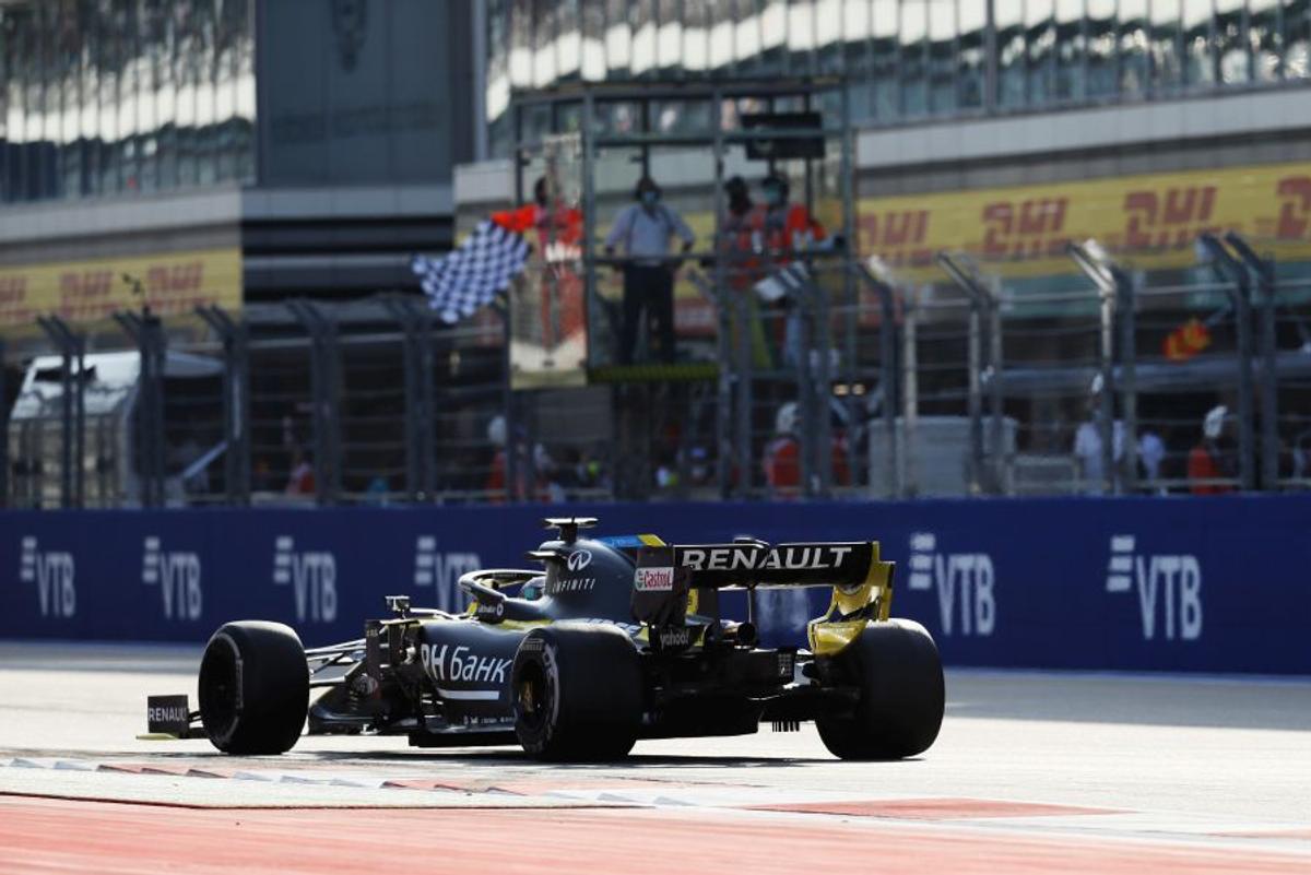 FOTO Valtteri Bottas, victorios la MP al Rusiei! Penalizat, Lewis Hamilton termină pe locul 3