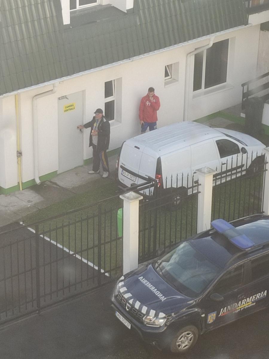 FOTO: Facebook @Dragos Căpățînă Cum a fost surprins Chipirliu, golgeterul Stelei, înaintea play-off-ului Cupei României » Oprița îl avertizase anul trecut: „Ce să le fac?”