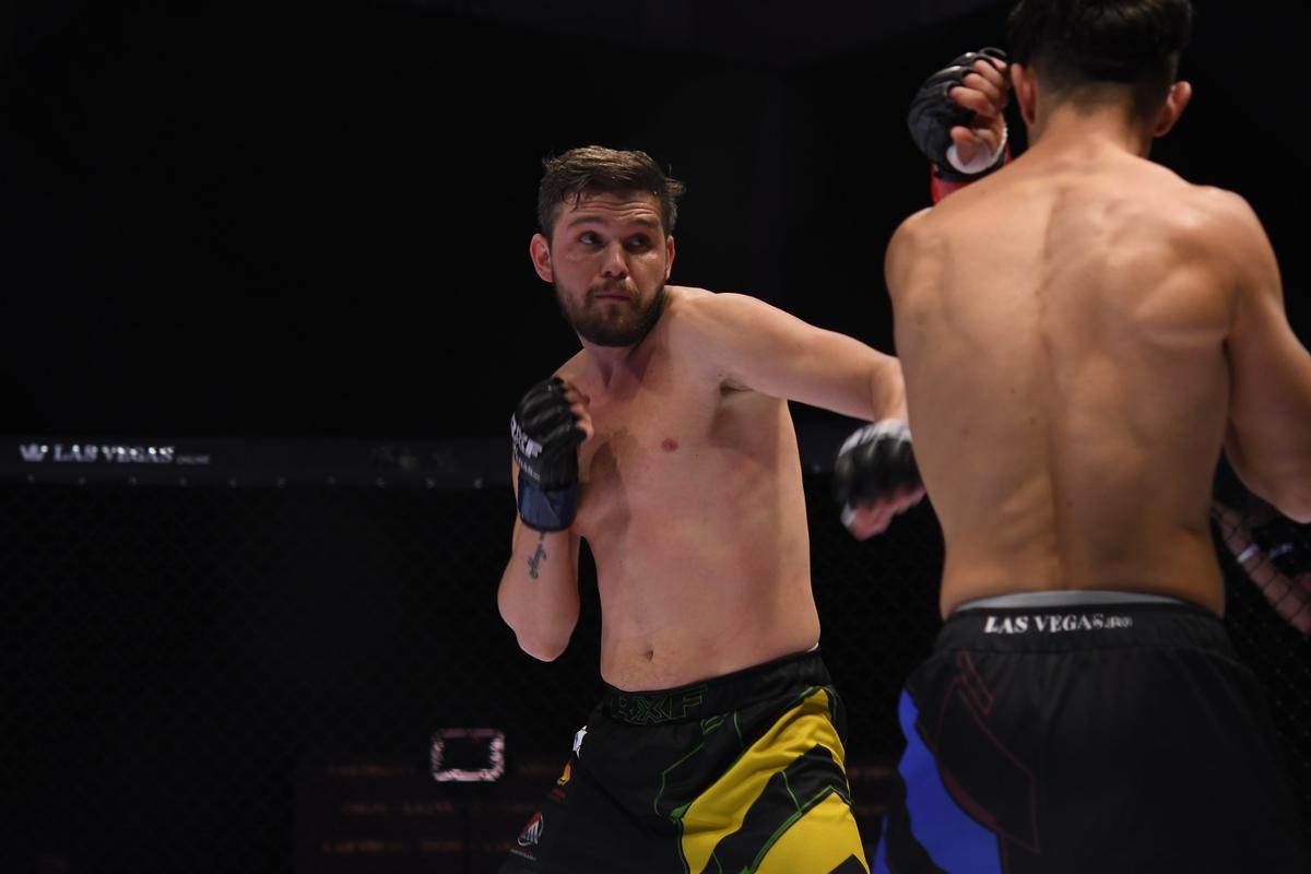 Ștefan Ciuculescu, victorie în lupta cu Marius Crăciun / FOTO: Facebook @RXFighting