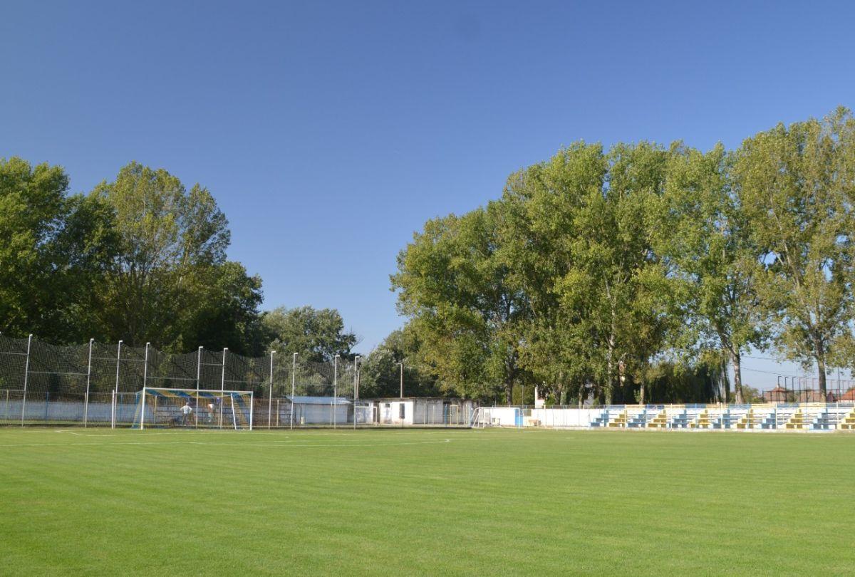 Pecica e în sărbătoare înainte de meciul Progresul - Petrolul Ploiești