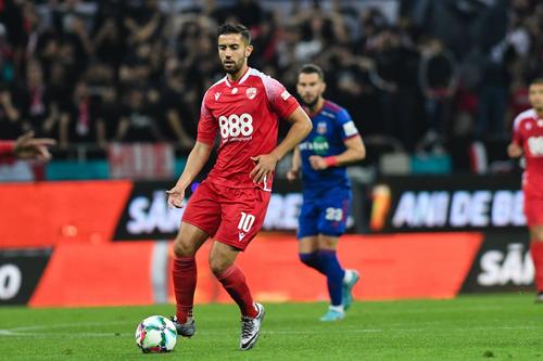 Dani Iglesias, mijlocaș Dinamo. 
Foto: Imago