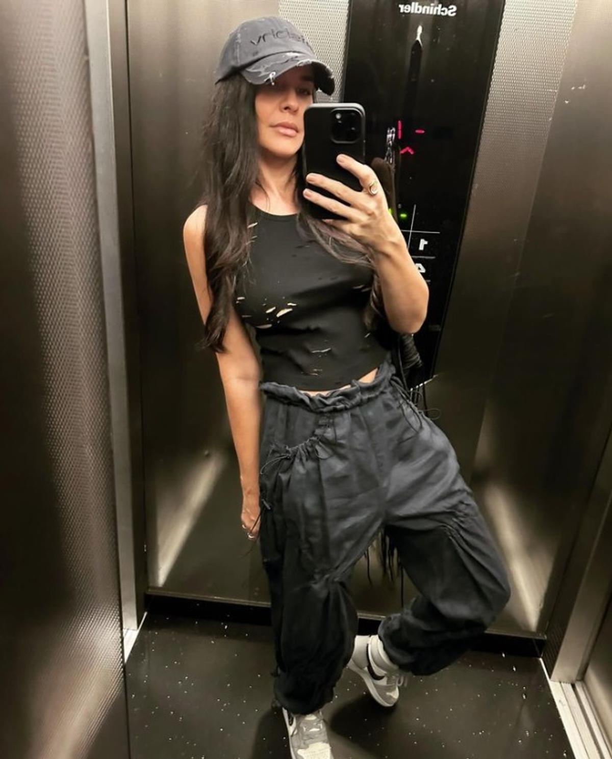 „M-a sunat Materazzi: «Vino la spital!»” » Momentele de groază prin care a trecut Adelina în momentul accidentării lui Cristi Chivu la cap: „Avea o expresie a feței pe care nu o mai văzusem la el!”