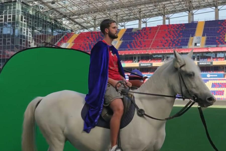 Miralem Pjanic, prezentat la CSKA Moscova Mesaj emoționant la retragerea lui Miralem Pjanic: „Fotbalul a fost muzica mea. Pianul meu a fost terenul”
