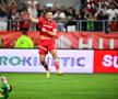 După Dinamo - Botoșani, reclamă tratamentul primit pe „Arc”: „Au aruncat după mine cu brichete, pahare, tot ce prindeau!”