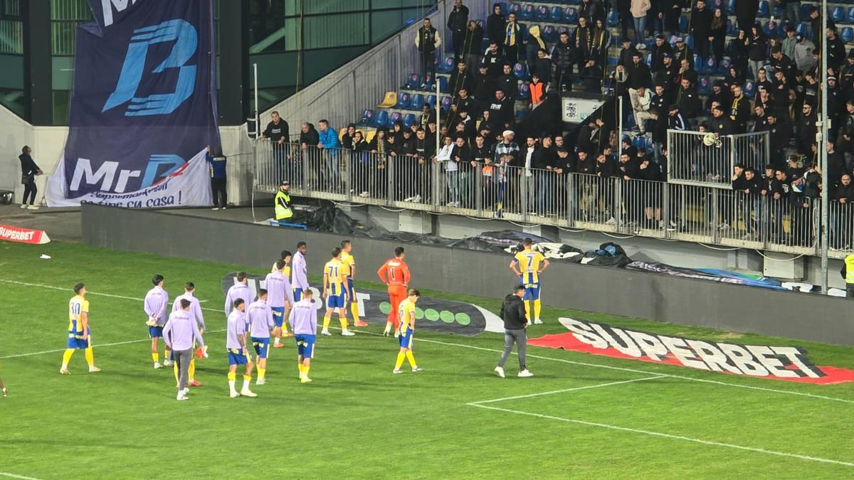 Ce s-a întâmplat pe gazon, imediat după Petrolul - Rapid 0-1