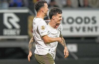 S-a întors Man! Dennis, decisiv în victoria lui PSV