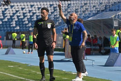 Tony da Silva, la meciul cu Tunari. Foto: sportpictures.eu