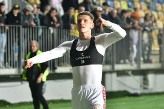 Alex Dobre, aclamat de galeria Rapidului, după victoria cu Petrolul