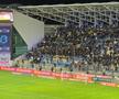 Scenografiile din startul partidei dintre Petrolul și Rapid