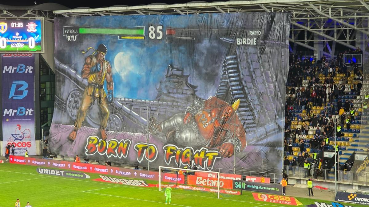 Scenografiile din startul partidei dintre Petrolul și Rapid