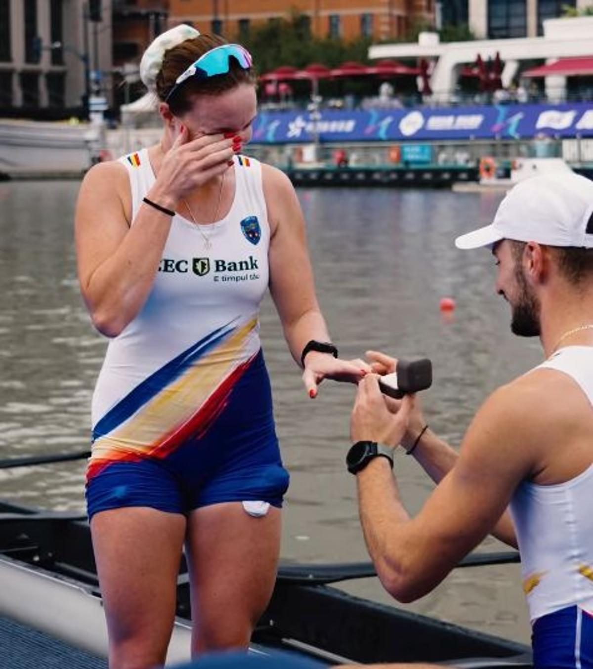 Moment superb după cursa de la Shanghai! Cristina Drugă a fost cerută în căsătorie pe ponton
