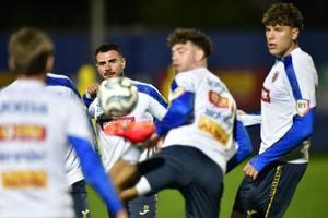 Avem primul 11 în România - Bosnia! » Mare surpriză în defensivă! Hagi a „pârjolit” echipa de start