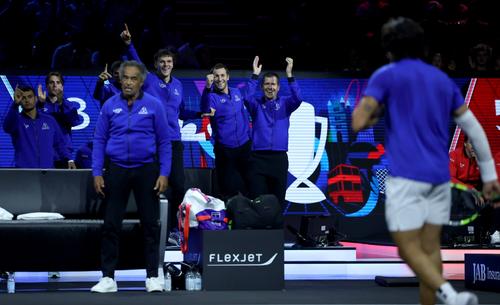 Carlos Alcaraz și bucuria colegilor săi din Echipa Europei FOTO Imago Images