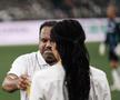 Bere la pauza de hidratare în meciul legendelor de la Werder Bremen și Real Madrid