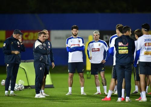 GSP a aflat primul „11” pe care îl pregătește Gică Hagi pentru partida cu Polonia: surprize majore!