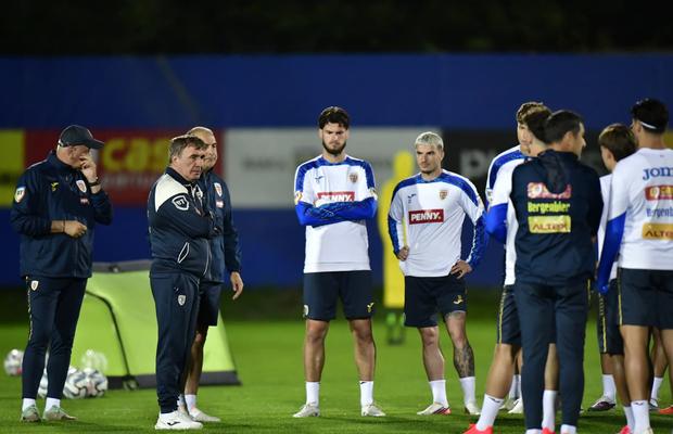 Avem primul 11 gândit de Hagi pentru meciul cu Polonia! Schimbări majore în naționala României