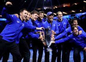 Echipa Europei, din nou campioană la Laver Cup cu victoria lui Zverev: emoții, amintiri cu Rafa și Roger + instrucțiuni de desfăcut o sticlă de șampanie