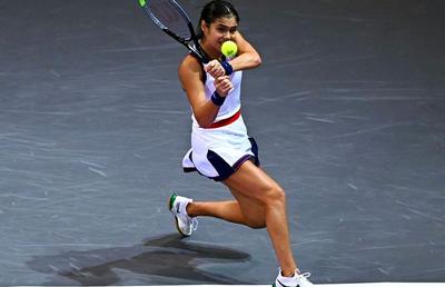 „Talent genial și forță mentală!” » Omul cu 50 de ani de experiență în tenis, fascinat de Emma Răducanu: „Mă bucur că tatăl ei a făcut o asemenea investiție!”