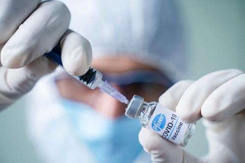Membrii unui lot olimpic au încercat să obțină certificate de vaccinare fictive: „Tre' să avem vaccinuri, că avem deplasare în China”
