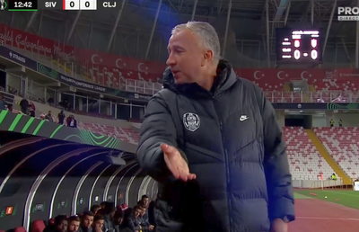 Dan Petrescu, surprins în timpul meciului Sivasspor - CFR Cluj: „Ăsta ce caută aici?”
