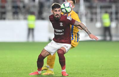 Alexandru Albu, de la Rapid, a stat de vorbă cu GSP: „Dacă nu ieșea cu fotbalul, m-aș fi făcut bucătar” + În ce mod se aseamănă cu Benzema