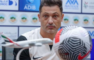 Foștii selecționeri Rădoi și Isăilă au avut meci direct în Emirate » Un fotbalist cu ștate vechi în Liga 1 a dat o pasă de gol