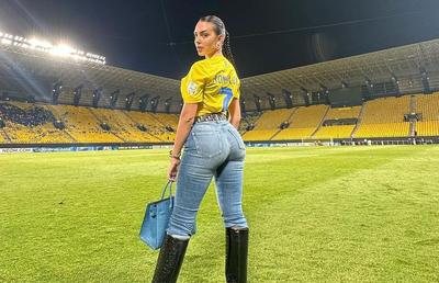 Georgina Rodriguez le-a sucit mințile arabilor. Cum a apărut la cel mai recent meci al lui Cristiano Ronaldo
