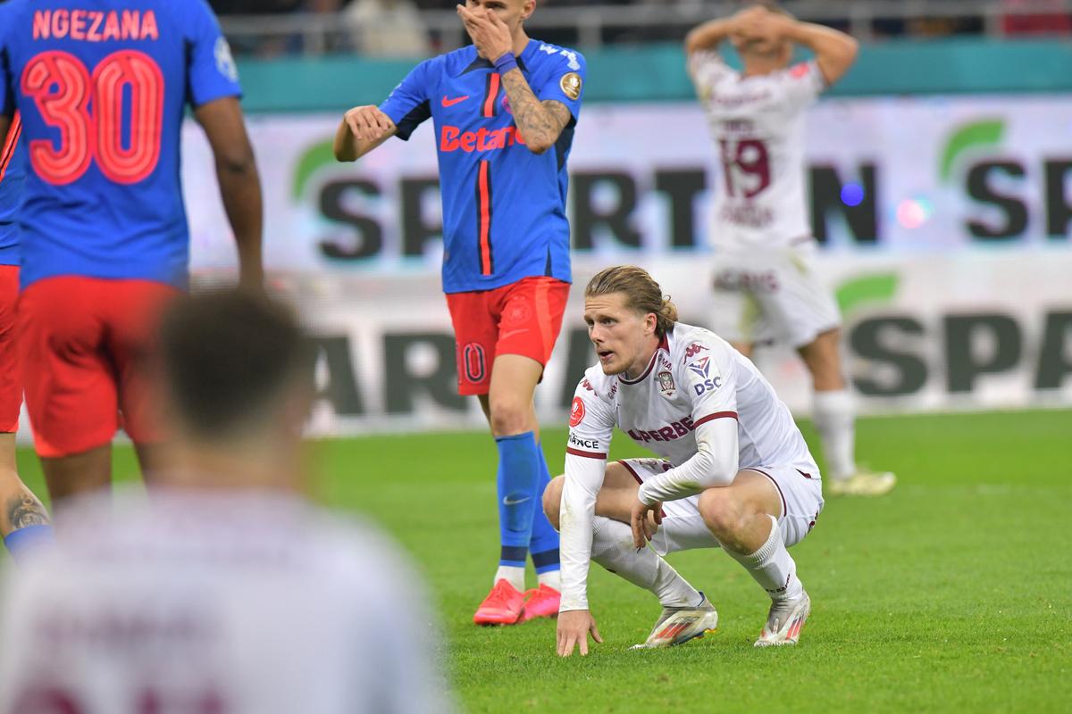 Benjamin Siegrist, deranjat de materialele pirotehnice aruncate de suporterii FCSB-ului în teren: „Nu vrem să fie cineva rănit”