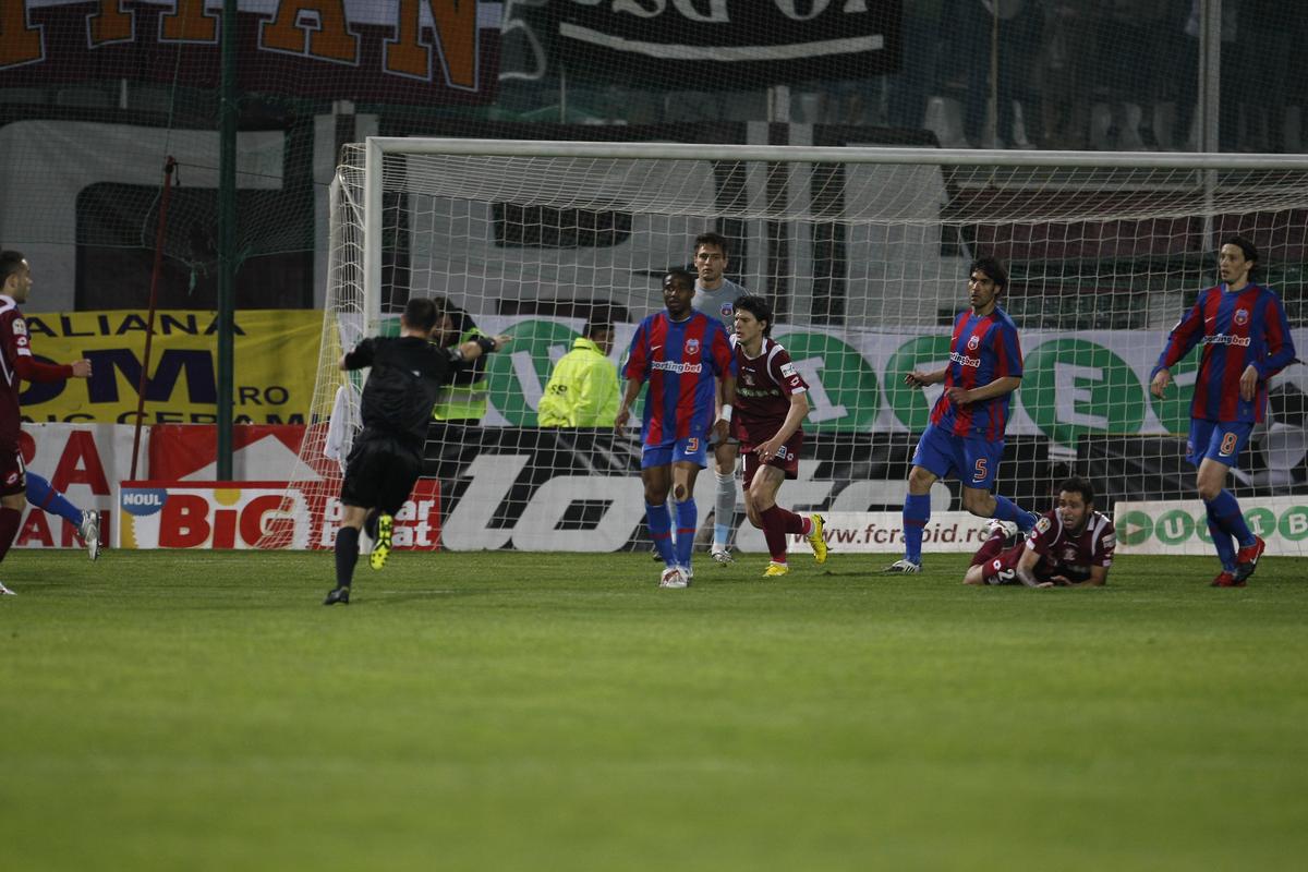 Rapid - FCSB 5-1 // 18.04.2010