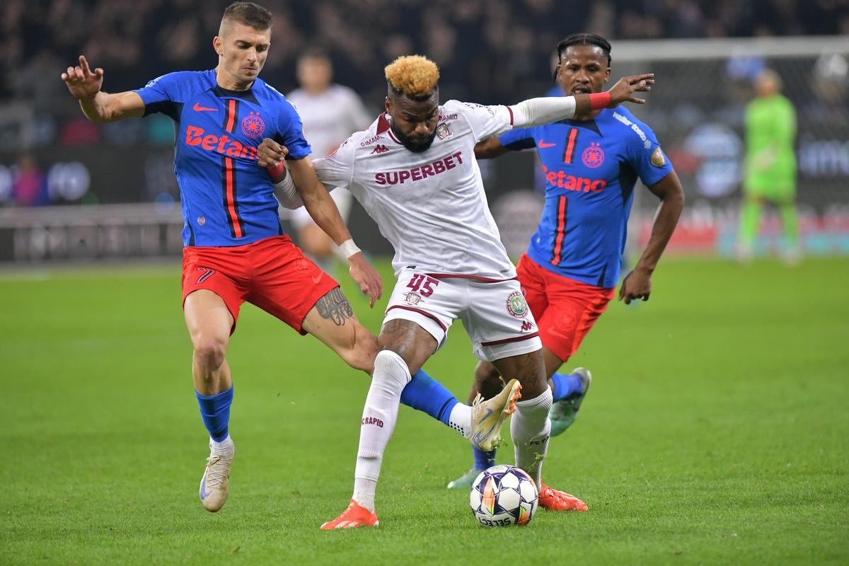 Benjamin Siegrist, deranjat de materialele pirotehnice aruncate de suporterii FCSB-ului în teren: „Nu vrem să fie cineva rănit”